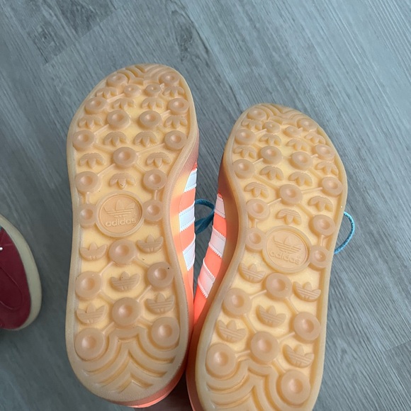 2 Adidas Gazelle sneakers - Picture 5 of 12